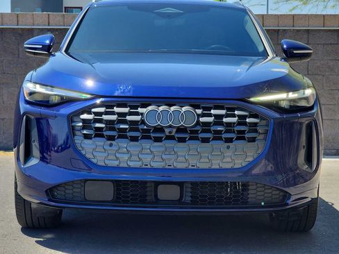 Used 2025 Audi Q5 Prestige AWD/4WD image 4
