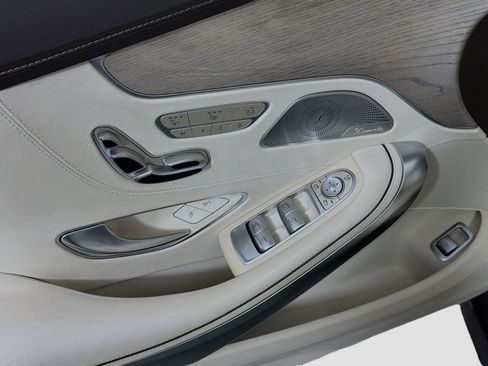 Used 2019 Mercedes-Benz S 560 4MATIC Coupe image 21