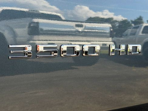 Used 2020 Chevrolet Silverado 3500 LTZ w/ LTZ Plus Package AWD/4WD image 13