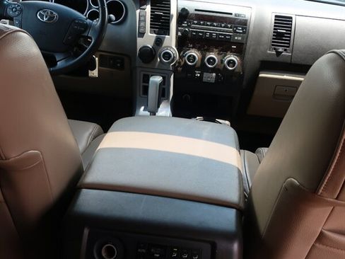 Used 2008 Toyota Sequoia Limited RWD image 25