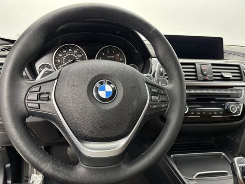 Used 2019 BMW 330i xDrive Wagon w/ Premium Package AWD/4WD image 22
