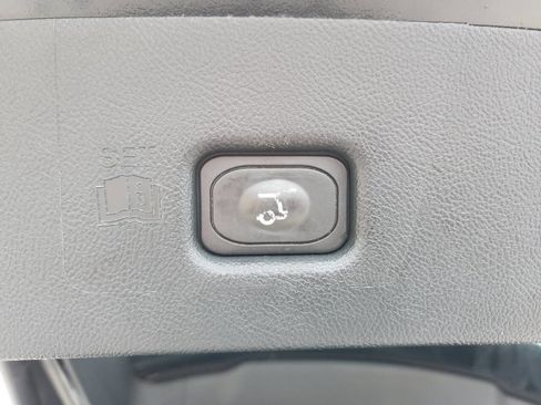 Used 2020 Lincoln Nautilus Premier w/ Equipment Group 101A image 30
