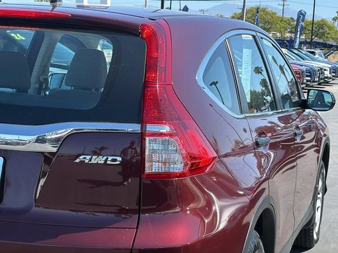 Used 2015 Honda CR-V LX image 7
