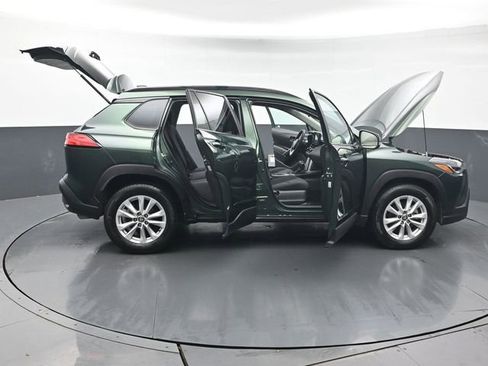 Certified 2023 Toyota Corolla Cross LE image 57