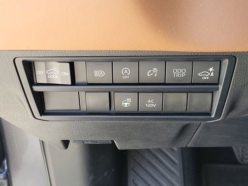 Used 2023 Toyota Tundra 1794 Edition image 30