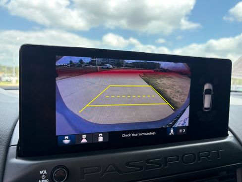 Certified 2026 Honda Passport TrailSport image 18