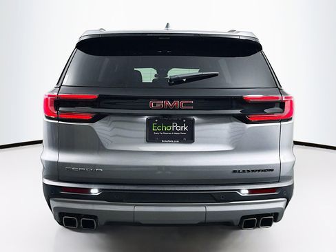 Used 2025 GMC Acadia Elevation image 7