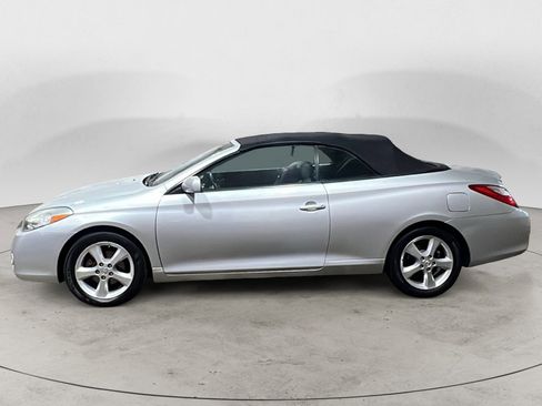 Used 2007 Toyota Solara SE image 3