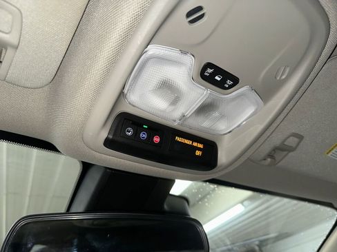 Certified 2022 Buick Encore GX Preferred w/ Cold Weather Comfort Package image 16