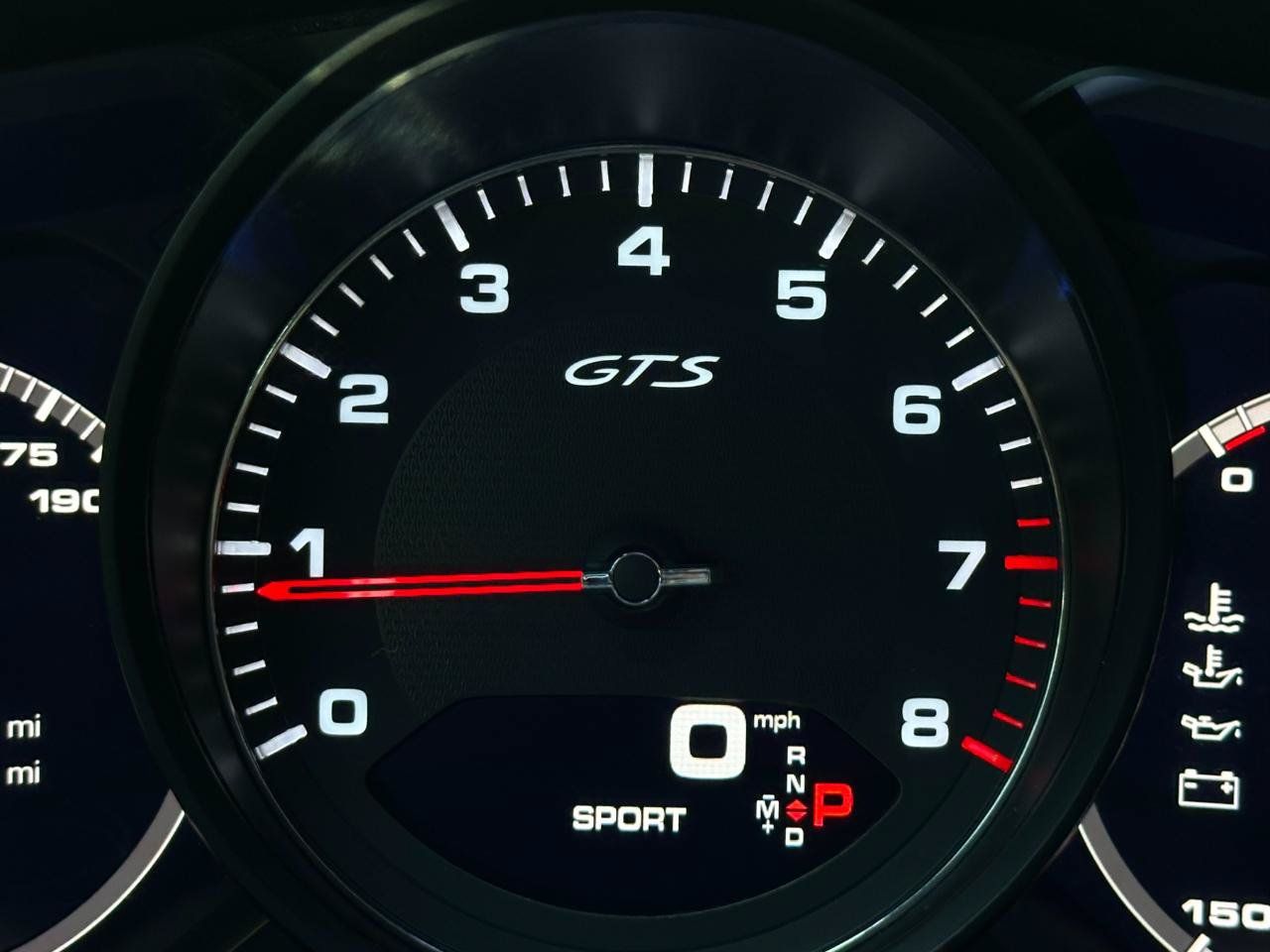 Used 2021 Porsche Cayenne GTS AWD/4WD image 14