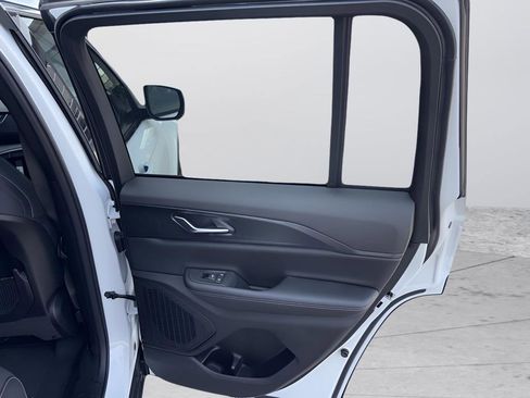 New 2026 Jeep Grand Cherokee Laredo X AWD/4WD image 36