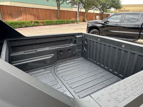 Used 2024 Hyundai Santa Cruz SEL image 15