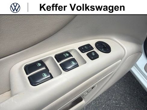 Used 2007 Hyundai Sonata SE FWD image 8