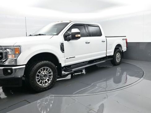 Used 2022 Ford F250 Lariat w/ Chrome Package AWD/4WD image 2