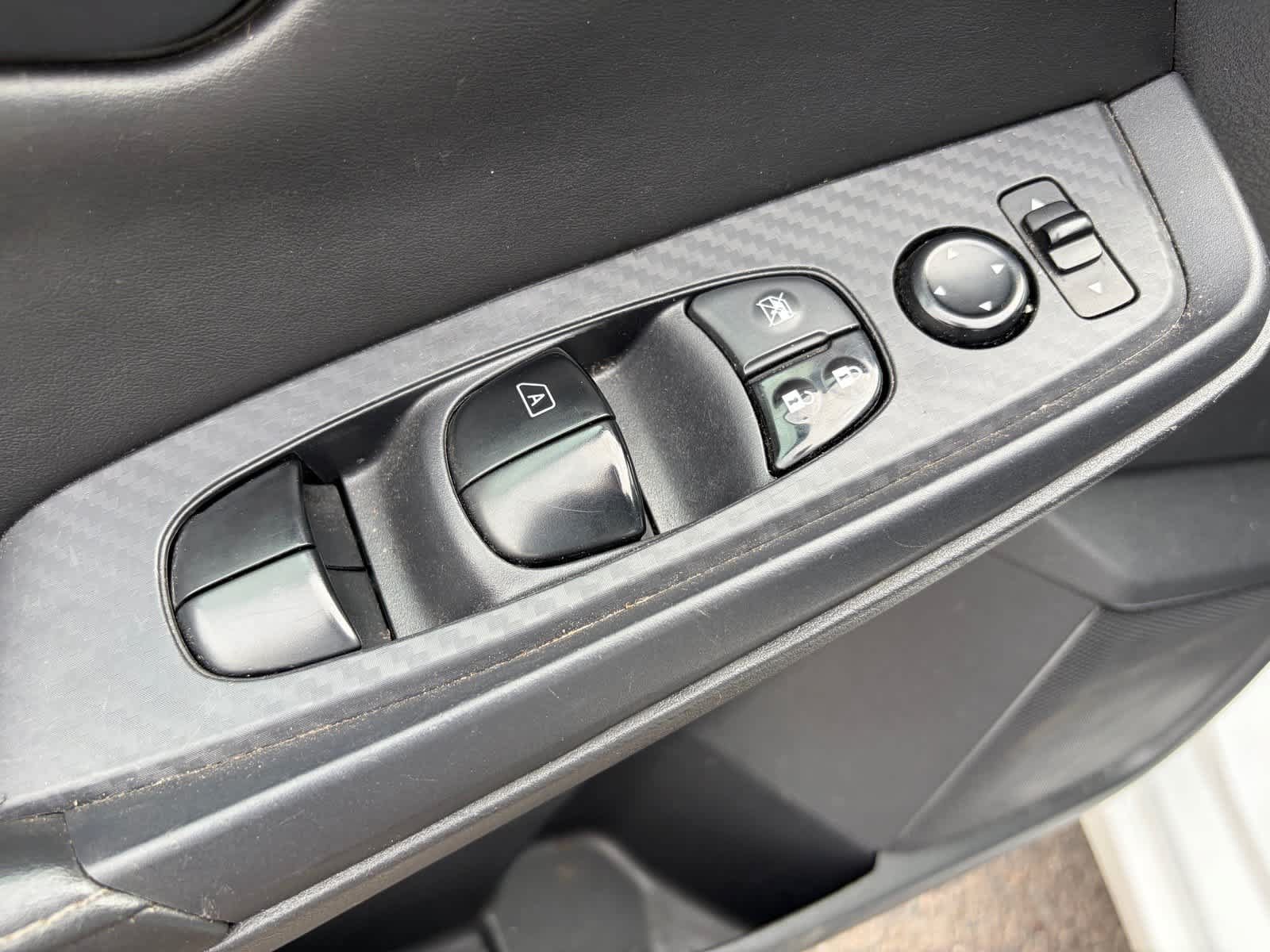 Used 2024 Nissan Sentra S FWD image 8