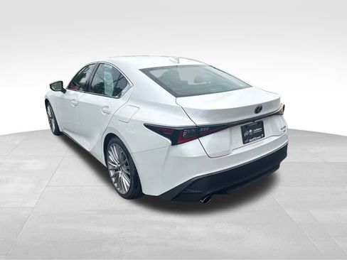 Used 2022 Lexus IS 300 AWD w/ Premium Package image 7