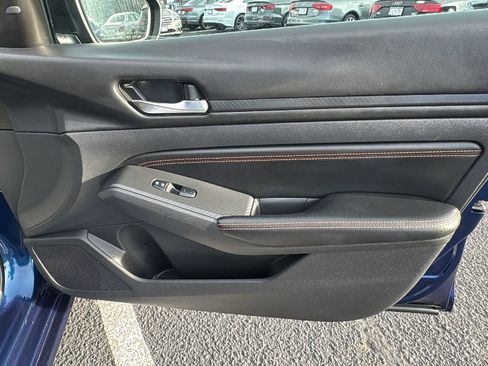 Used 2019 Nissan Altima 2.5 SR image 17