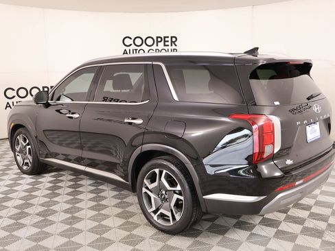 Used 2023 Hyundai Palisade Limited w/ Cargo Package image 25