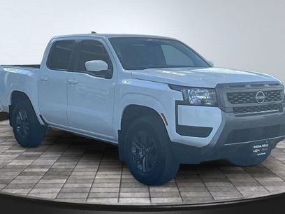 Used 2025 Nissan Frontier SV