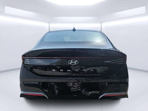 Used 2024 Hyundai Sonata SEL FWD image 4