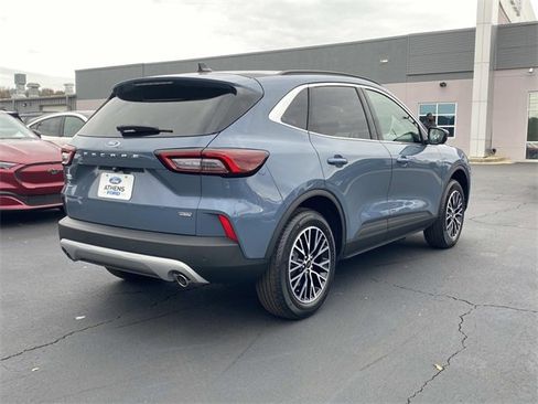 New 2026 Ford Escape SE w/ PHEV Premium Package image 3