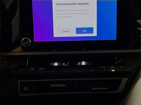 New 2025 Toyota Camry SE image 23