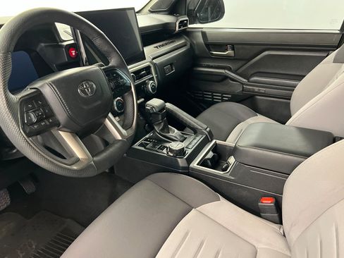 Certified 2024 Toyota Tacoma TRD Off-Road w/ TRD Off Road Upgrade Package AWD/4WD image 16