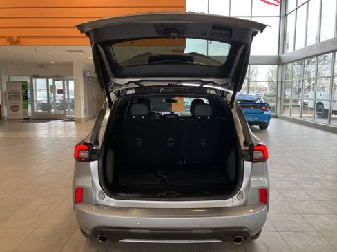 Used 2024 Ford Escape ST-Line w/ Tech Pack #1 AWD/4WD image 28