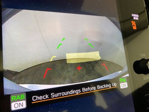 Certified 2025 Subaru Legacy Limited image 28