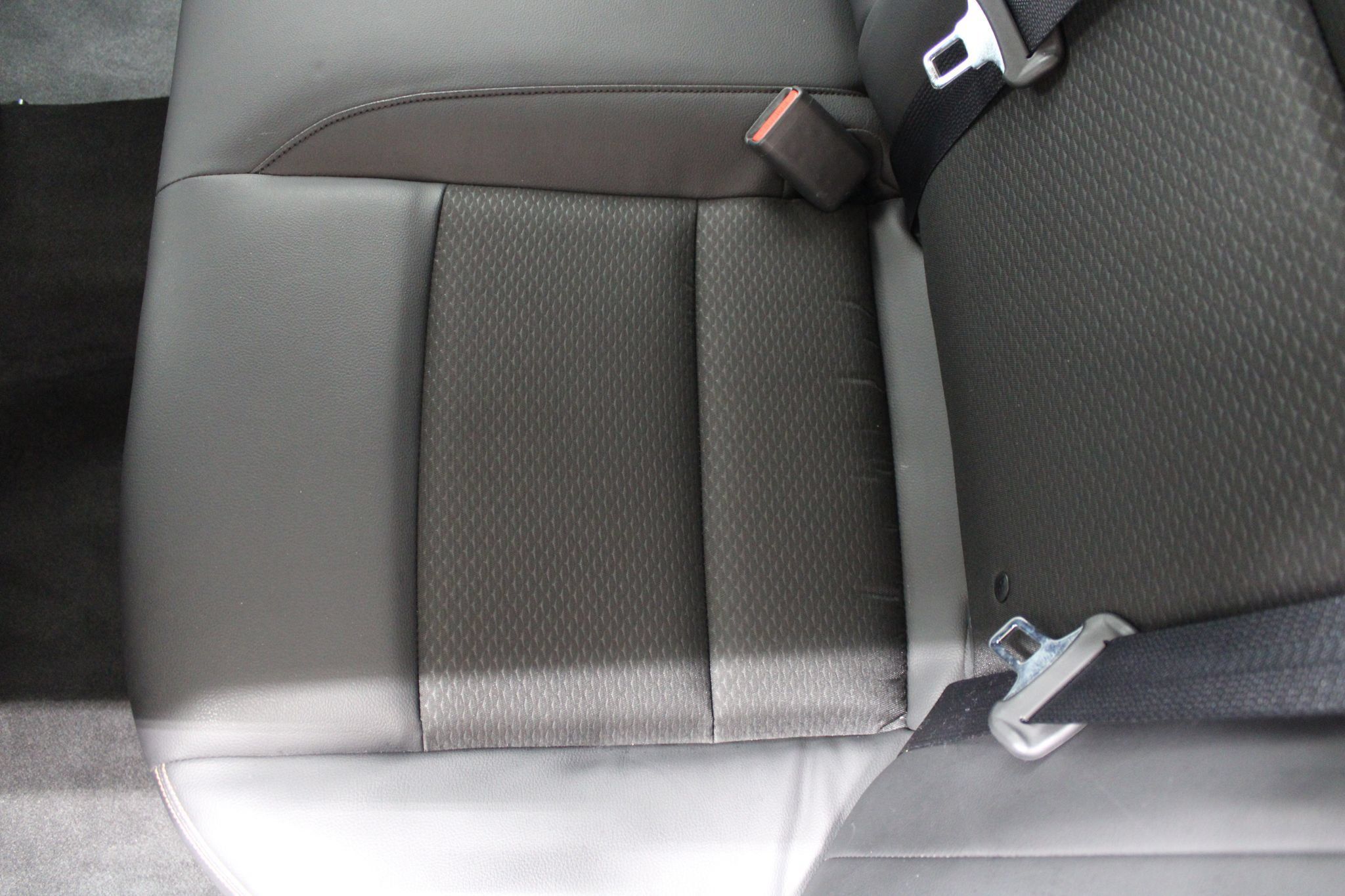 Used 2021 Nissan Altima 2.5 SR FWD image 17