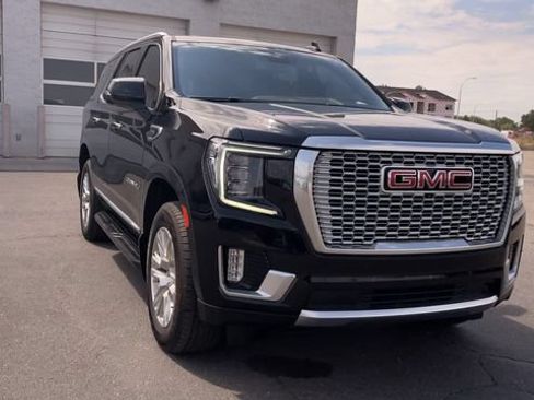 Used 2024 GMC Yukon Denali AWD/4WD image 4