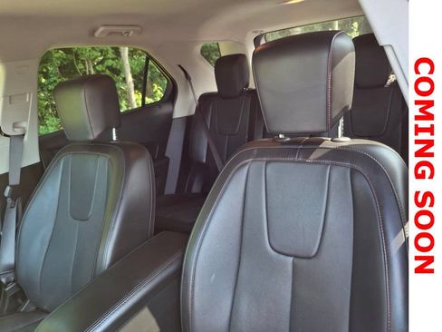 Used 2017 Chevrolet Equinox Premier w/ Enhanced Convenience Package AWD/4WD image 9