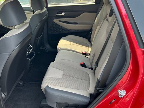 Used 2020 Hyundai Santa Fe SEL AWD/4WD image 18