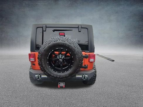 Used 2011 Jeep Wrangler Unlimited Sport AWD/4WD image 5