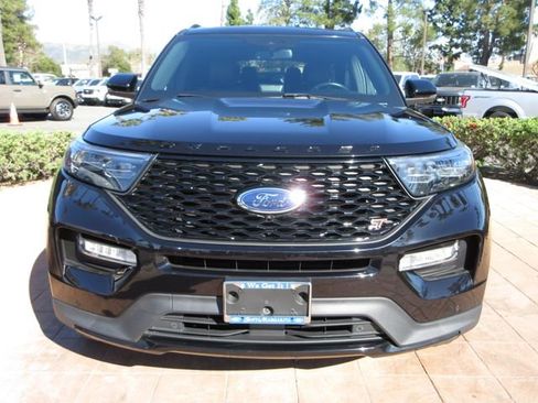 Certified 2022 Ford Explorer ST w/ Equipment Group 401A image 7