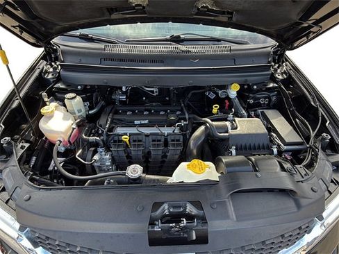 Used 2020 Dodge Journey SE image 11