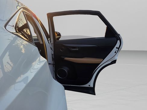 Used 2016 Lexus NX 200t 200t image 22