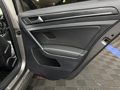 Used 2017 Volkswagen Golf R Hatchback Sedan 4D image 8