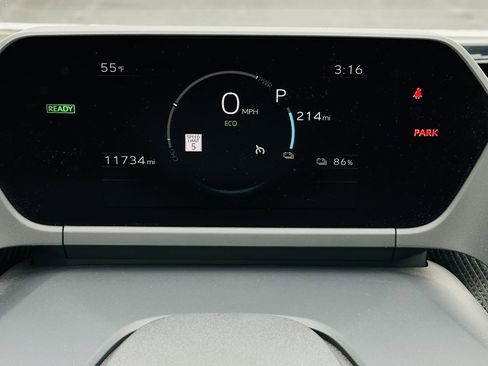 Used 2024 Toyota bZ4X XLE SPORT UTILITY 4D w/ Weather Package image 15