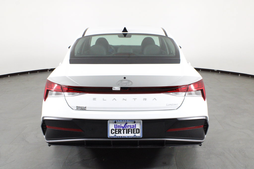 Certified 2026 Hyundai Elantra Limited FWD image 11