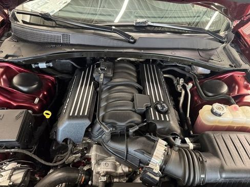 Used 2023 Chrysler 300 C RWD image 7