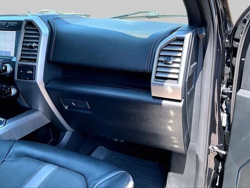 Used 2019 Ford F150 Platinum w/ Equipment Group 701A Luxury AWD/4WD image 22
