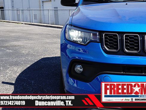 New 2026 Jeep Compass Latitude image 43