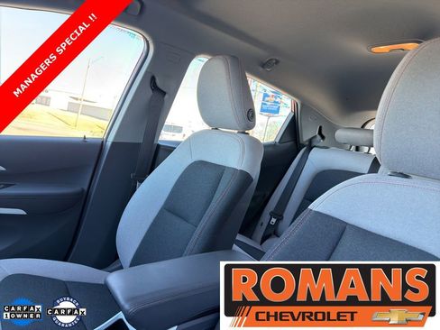 Used 2020 Chevrolet Bolt LT image 16