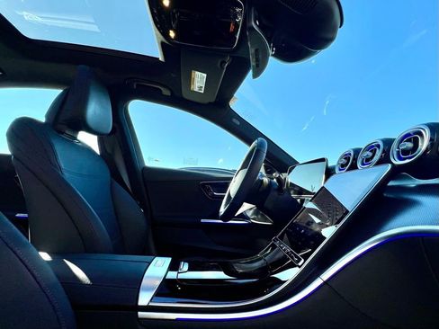 Certified 2026 Mercedes-Benz C 300 4MATIC Sedan image 15