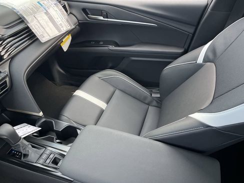 New 2026 Toyota Camry SE image 19