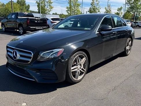 Certified 2017 Mercedes-Benz E 300 4MATIC image 3