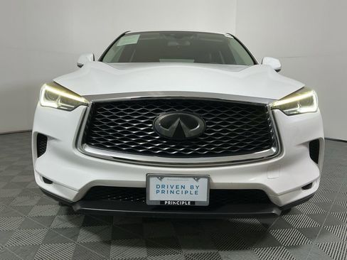 Used 2019 INFINITI QX50 Pure image 3