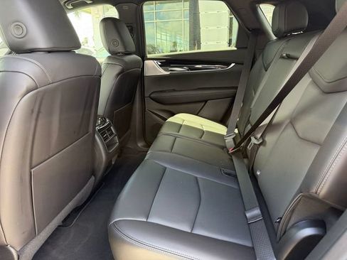 New 2026 Cadillac XT5 Premium Luxury w/ Driver Assist Package FWD image 9