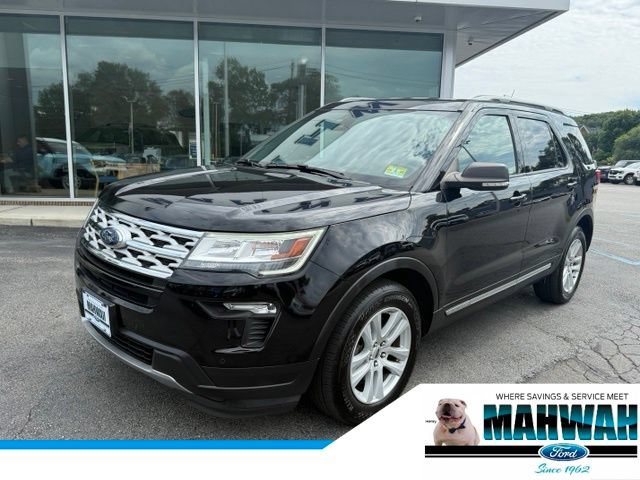 Used 2019 Ford Explorer XLT w/ Equipment Group 202A AWD/4WD image 1